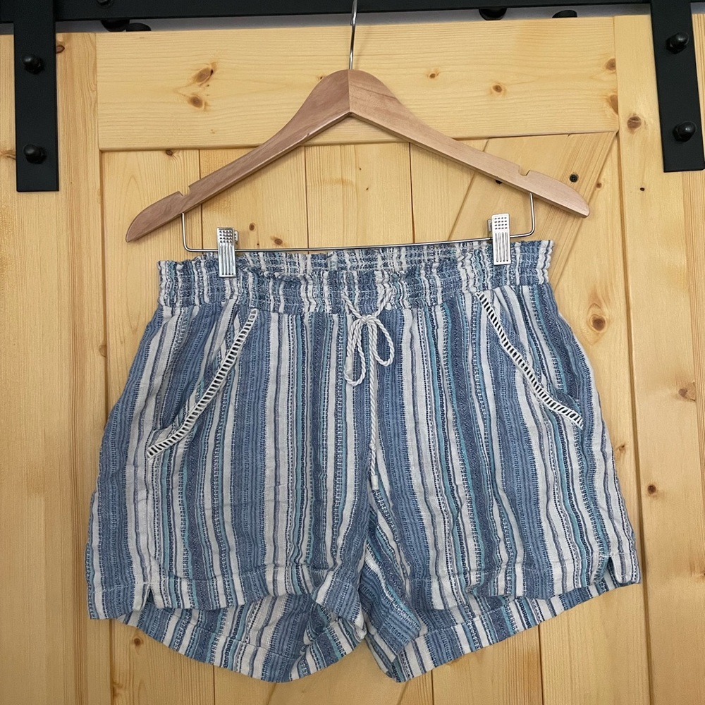 Briggs New York Blue and White Striped Women's Drawstring Shorts